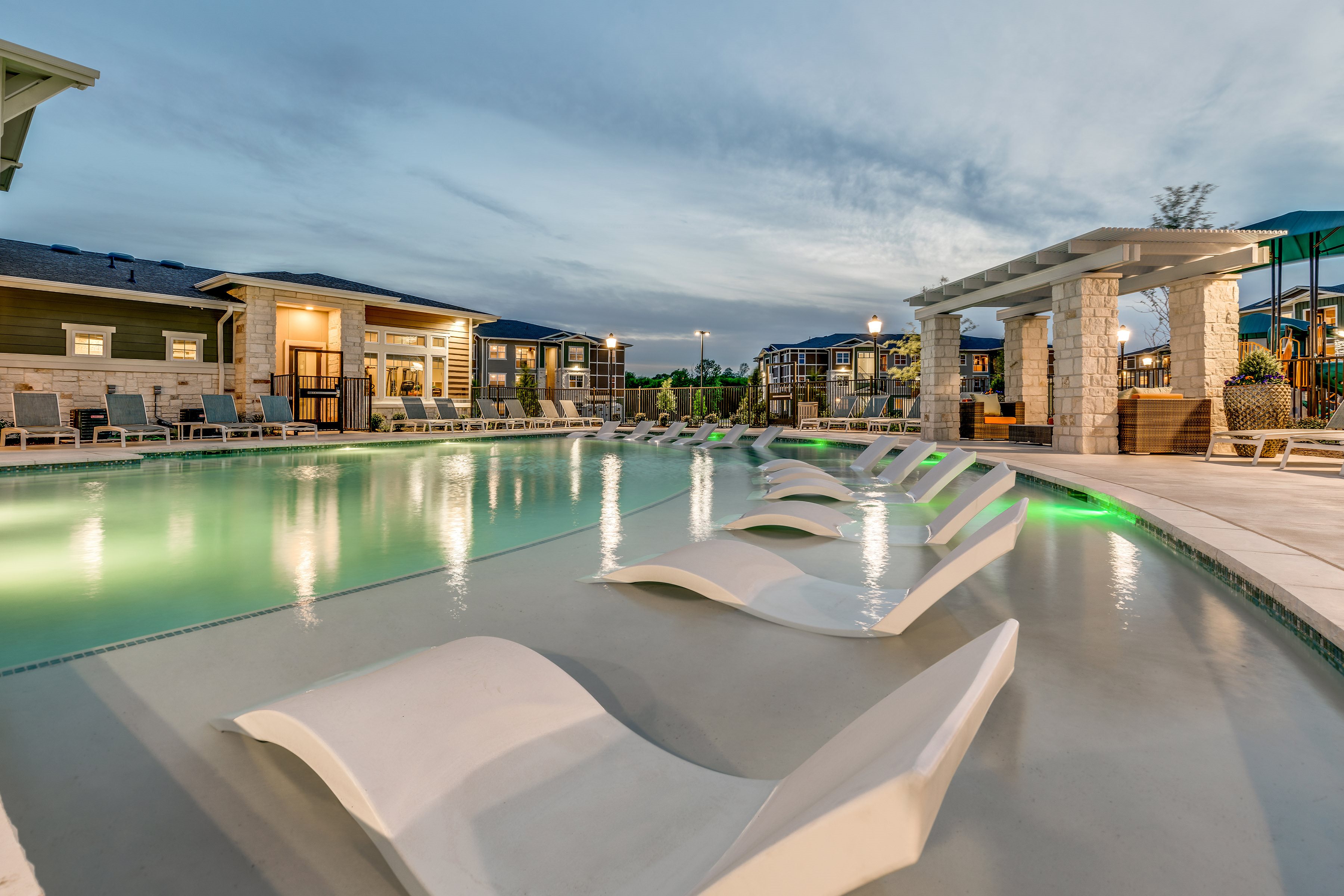 2900 Broadmoor Image 4