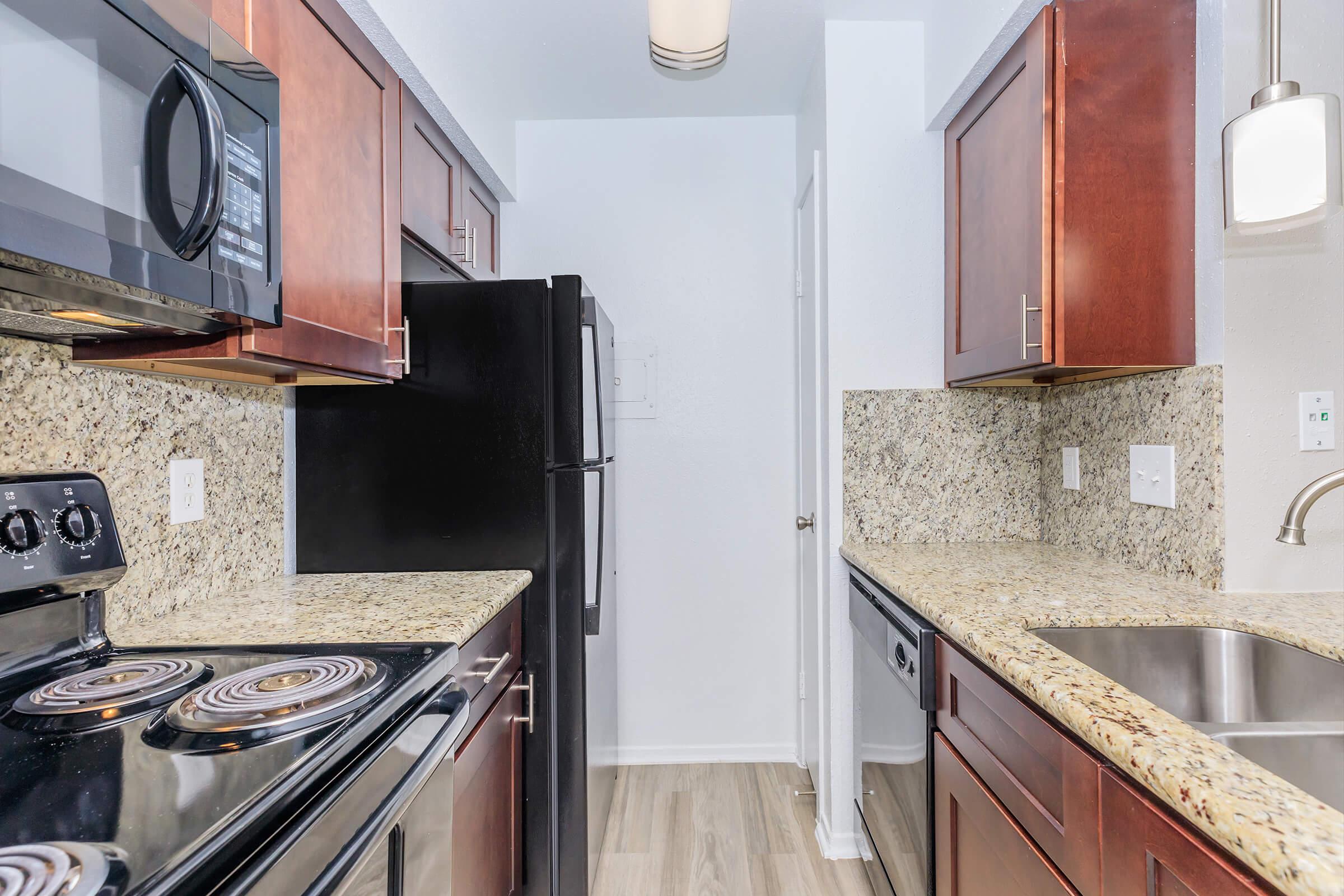 Baypointe Manor Image 12