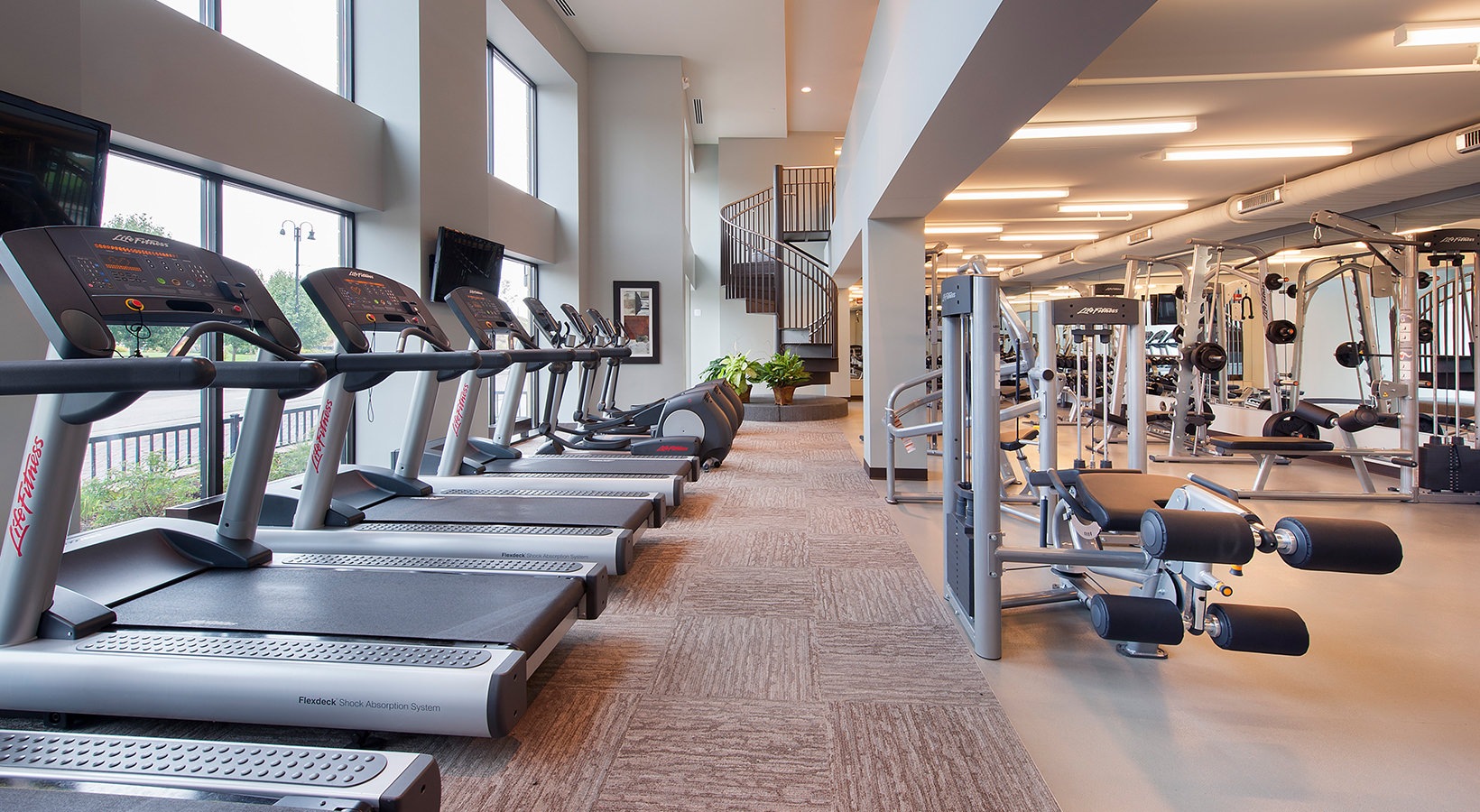 Ninety7Fifty on the Park Image 4