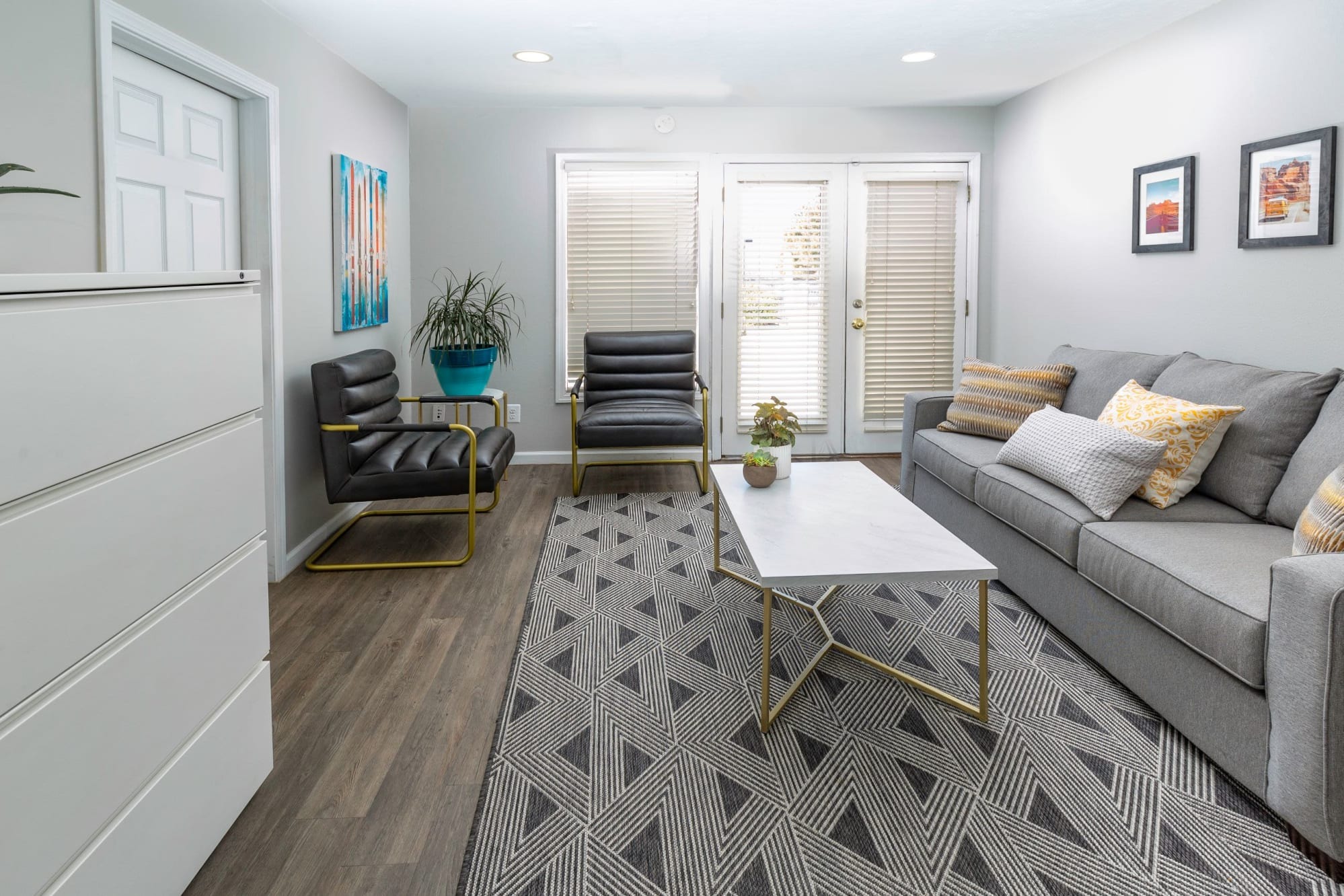 Shadowbrook Apartments Image 19