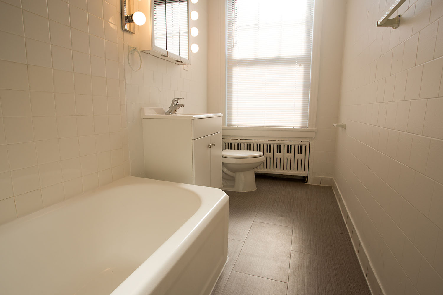 5325 S Hyde Park Boulevard Image 11