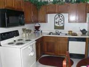 Glen Oaks Apartments Image 5