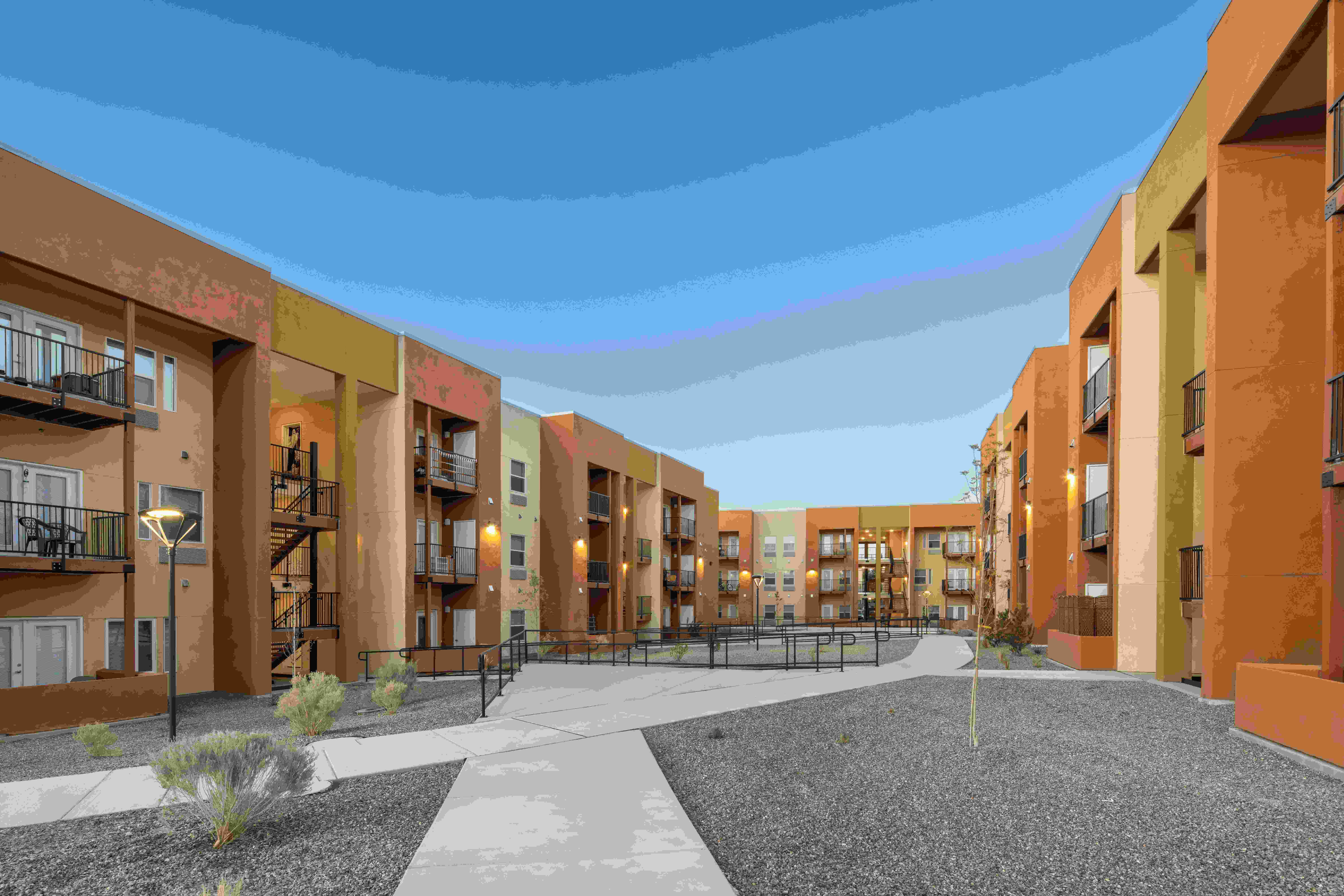 550 Paseo Image 16