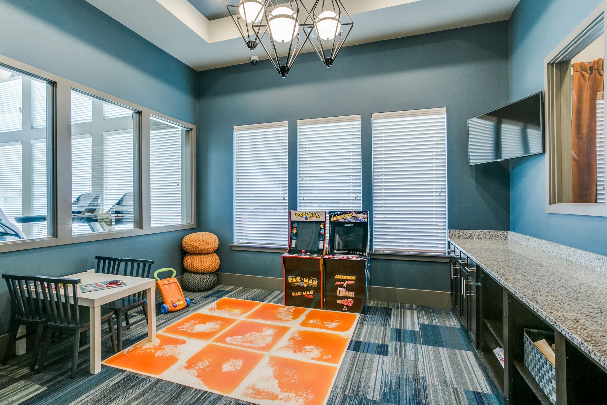 Palladium Denton Image 32