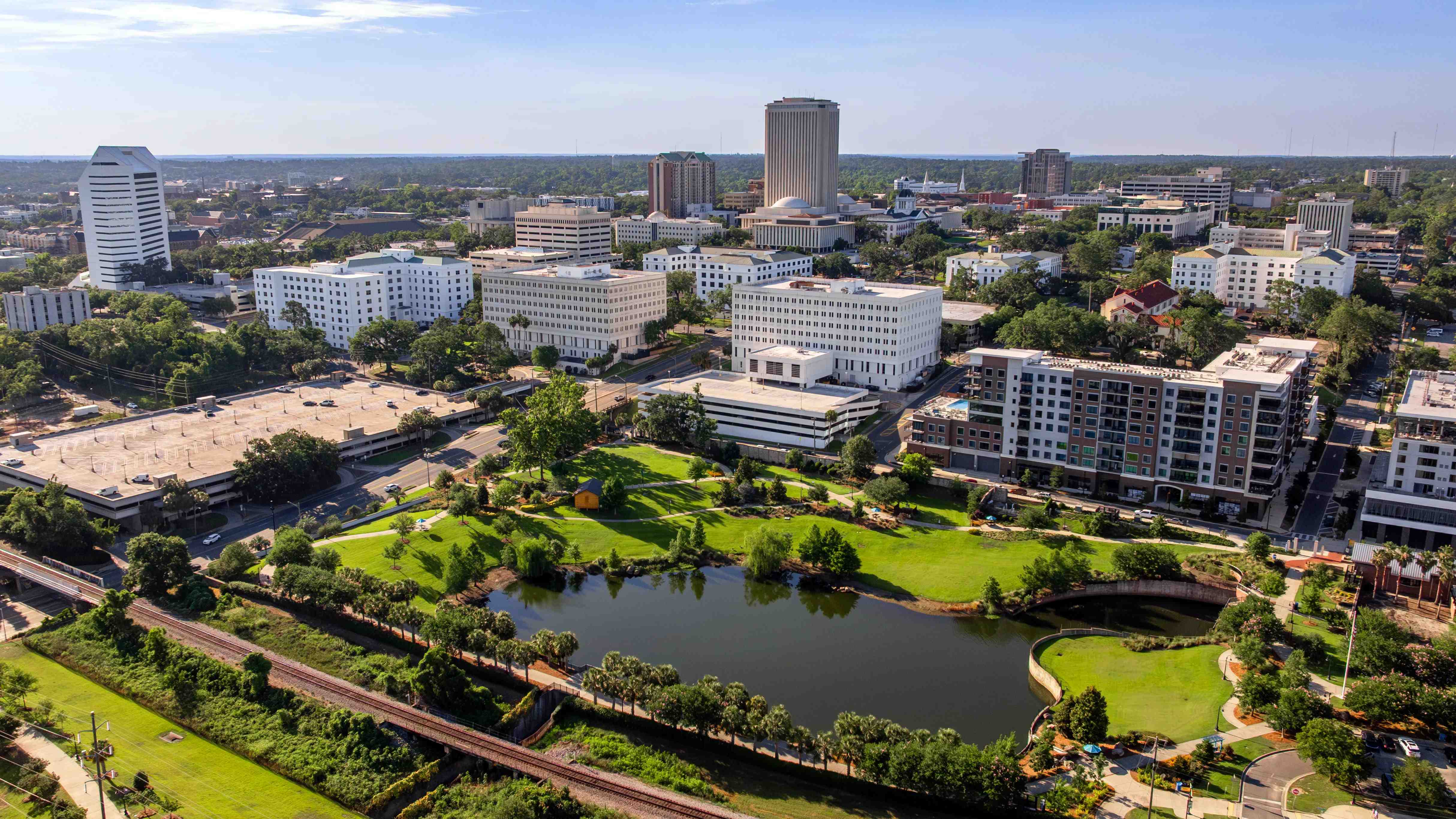 Explore the vibrant energy of downtown Tallahassee—just minutes from Oasis at 1800. Enjoy proximity to parks, restaurants, and everything the capital city has to offer.