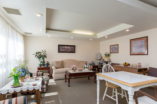 Catalpa Tree Apartments Image 9