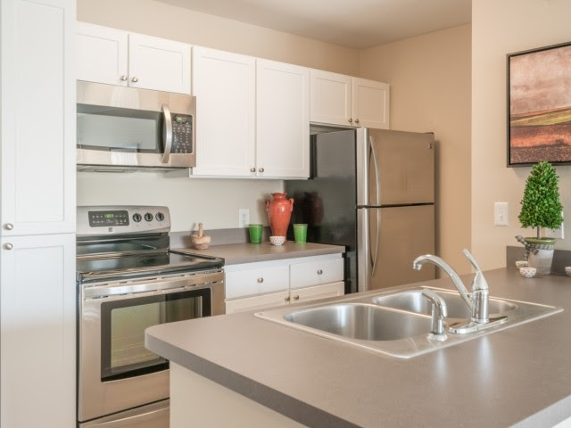The Apartments at Pike Creek Image 8
