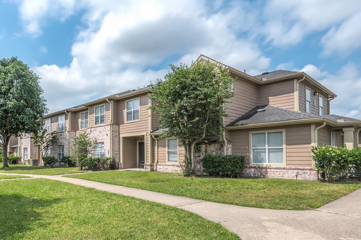 Park at Fallbrook Image 4