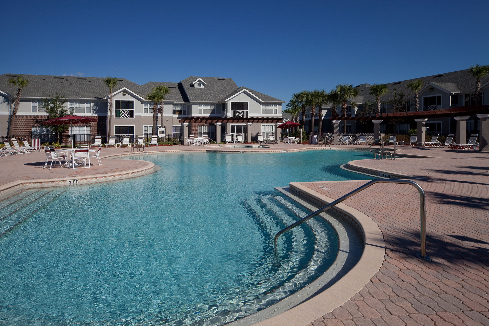 Heritage Estates – Center Square Image 15