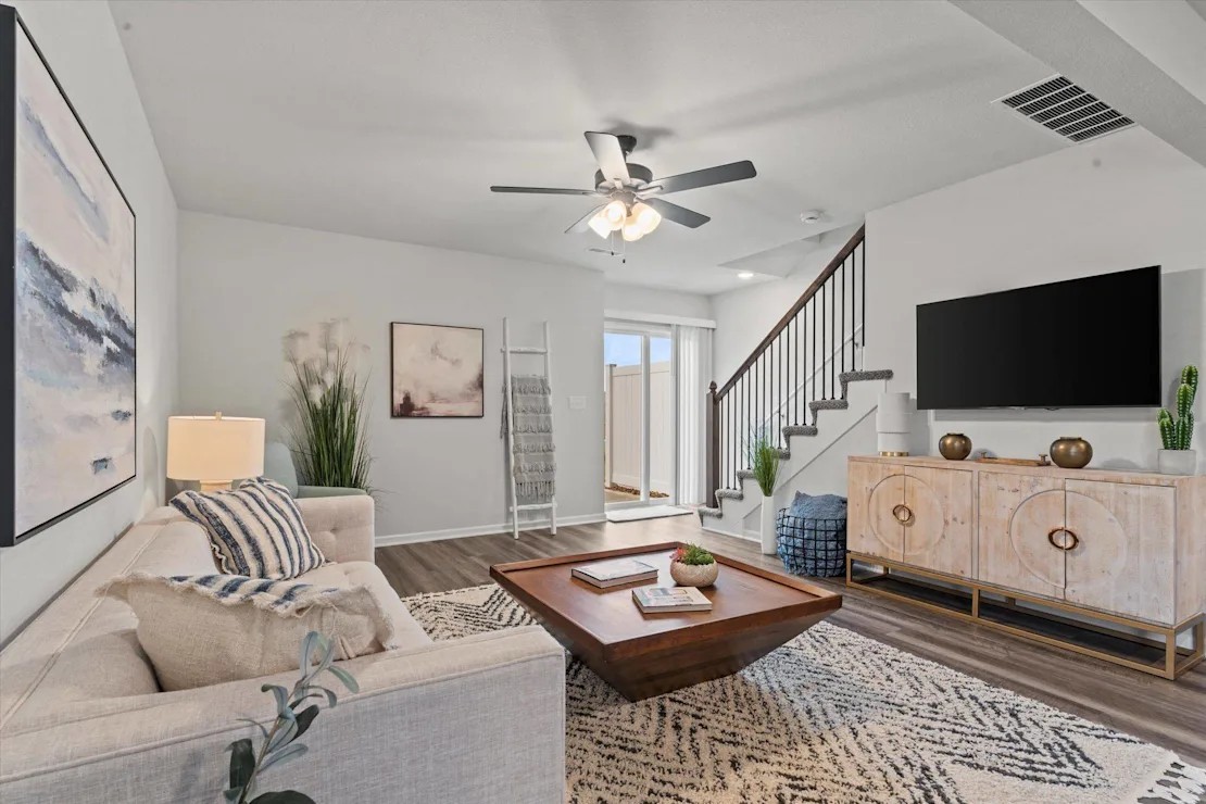 Oak Woods Townhomes Image 3