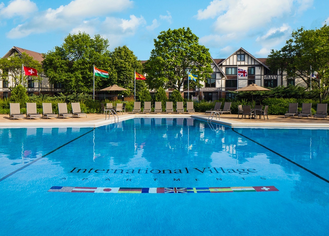 Schaumburg- International Village Image 1