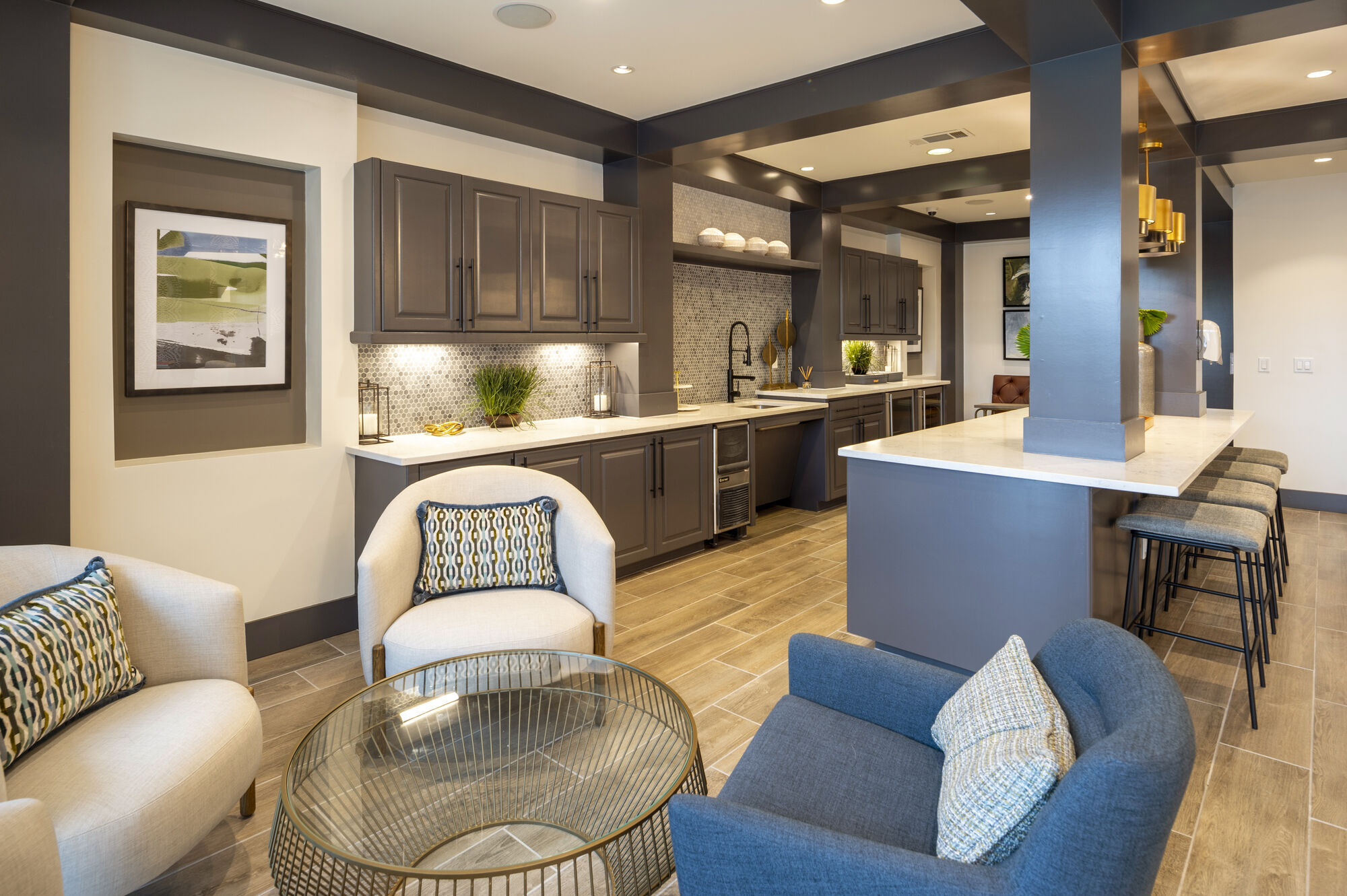 33ThirtyThree Image 39