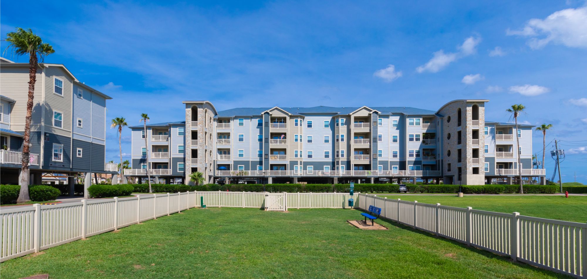 The Club of the Isle Image 5