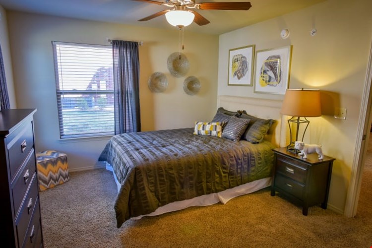 Icon at Lubbock Image 11