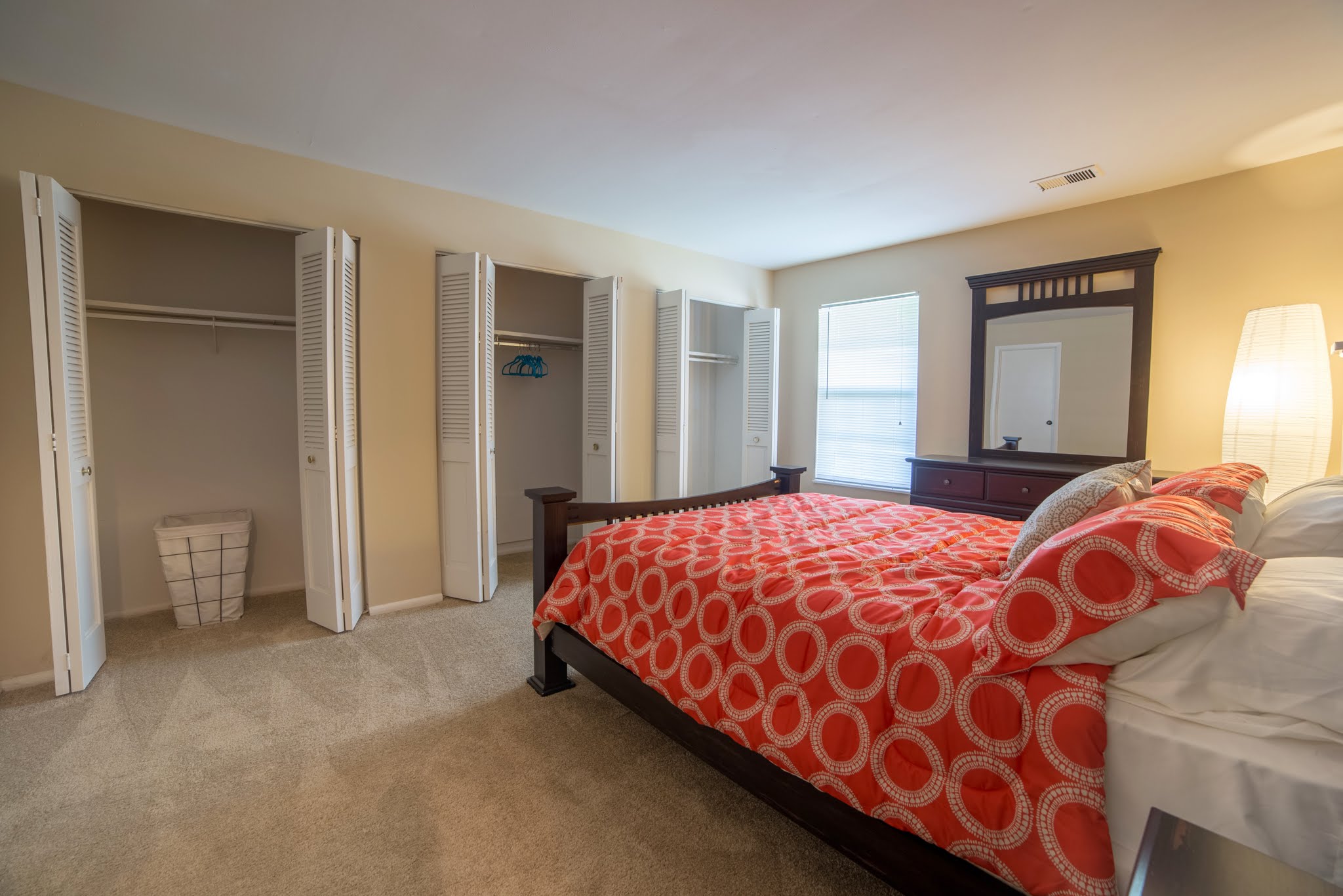 Governor Square Apartments Image 14