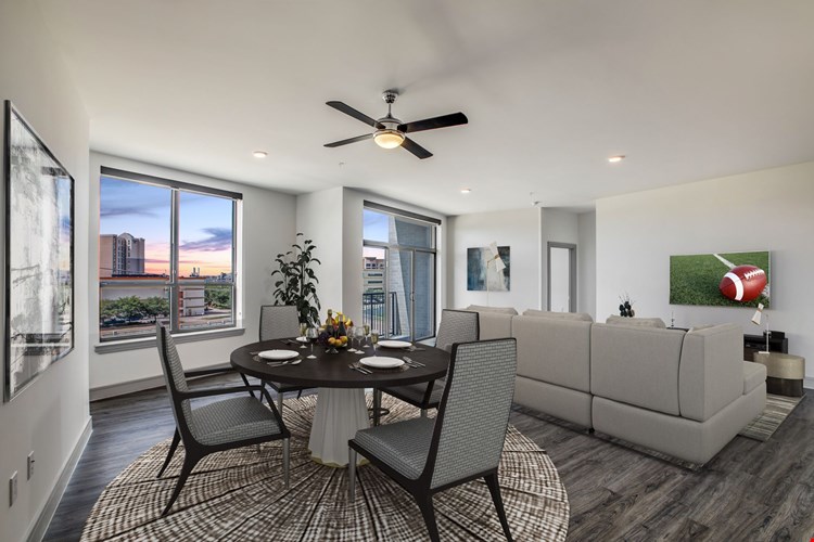 Apartments at South Main Building Houston