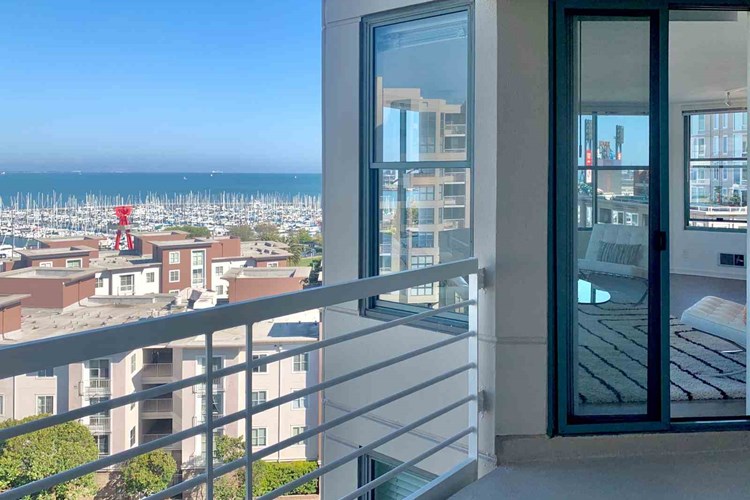 South Beach Marina Apartments  Image 6