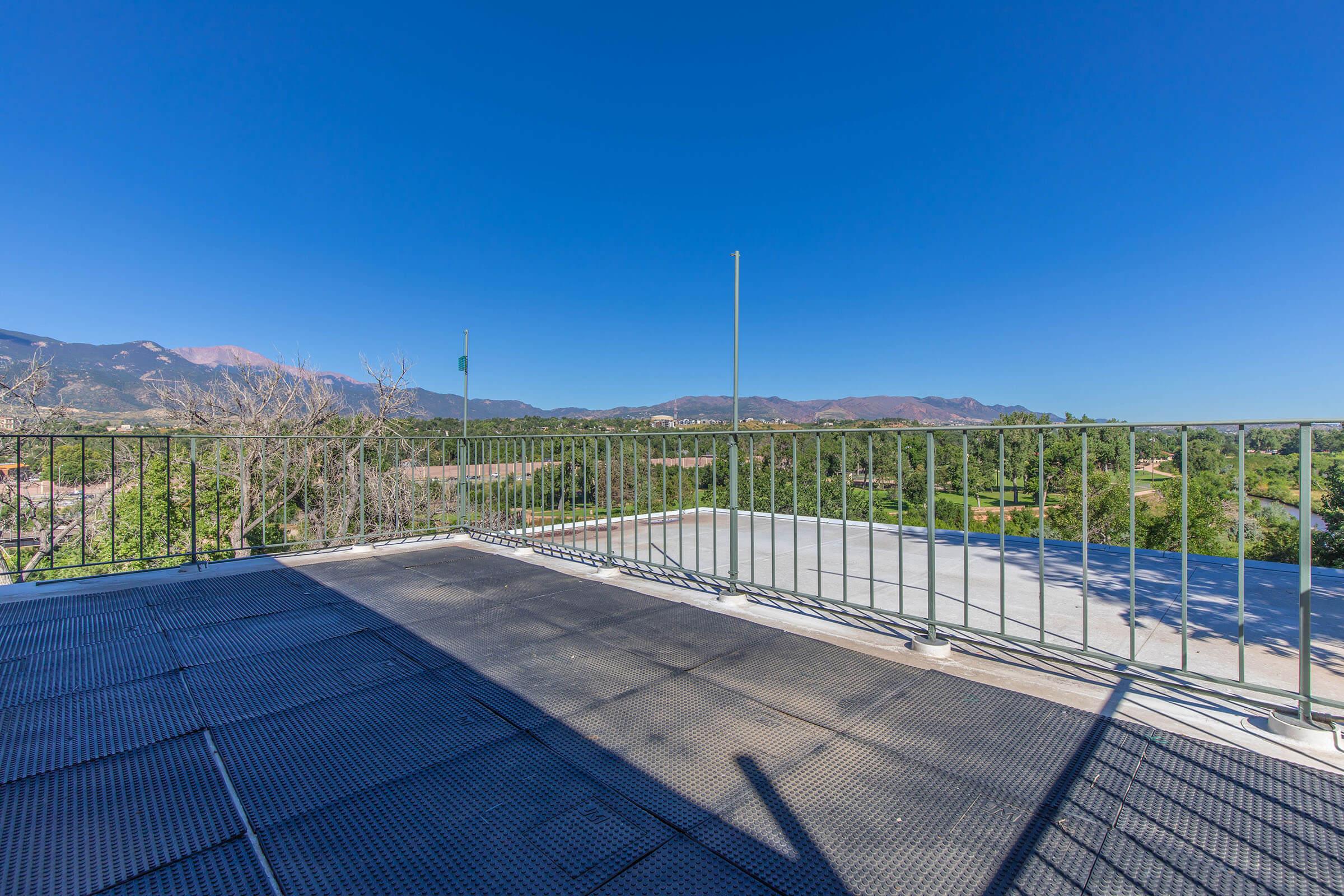 Boulder Crescent Image 80