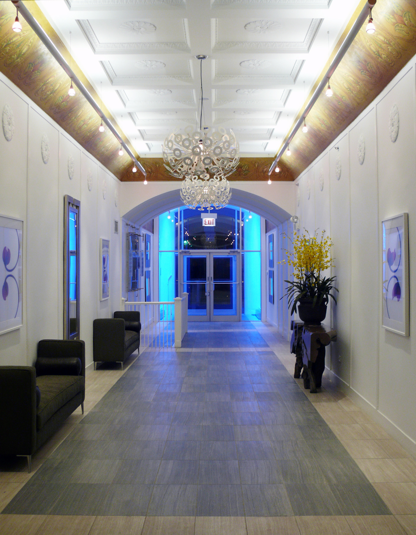 Beautifully Renovated Art Deco Lobby