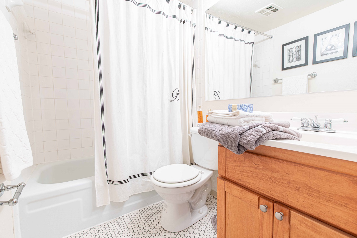 The Pavilion Image 7