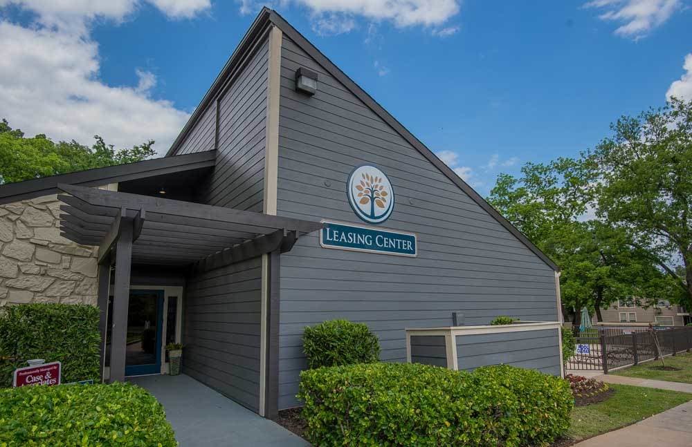 Country Hollow Image 2