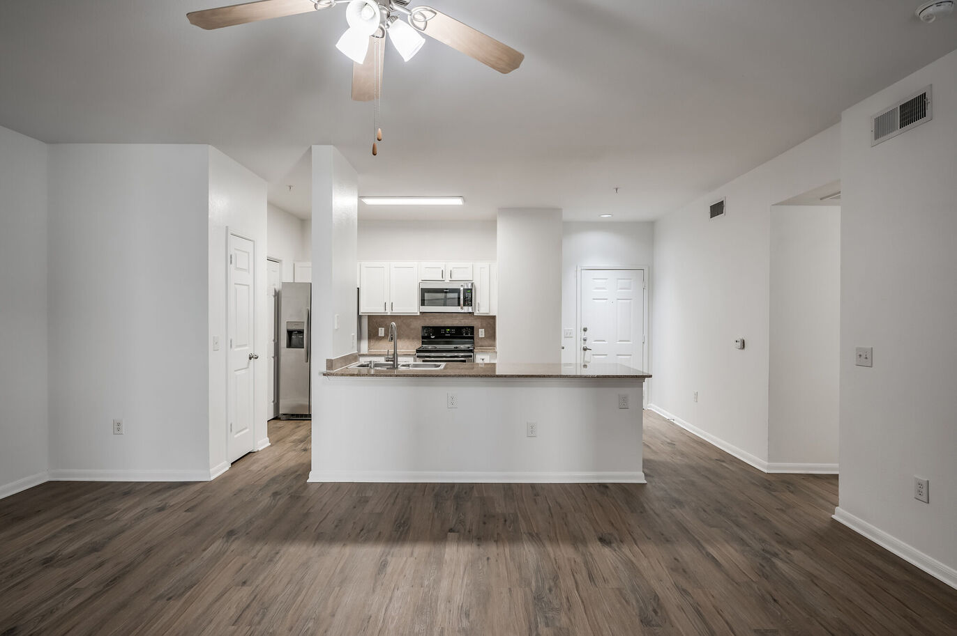 Canal Street Flats Image 3