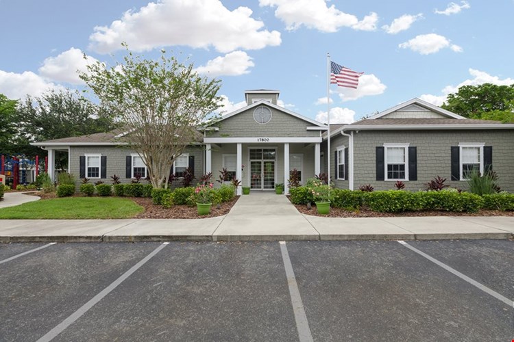 Murdock Circle Image 1