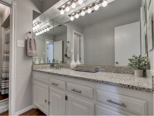 Garden Gate Image 37