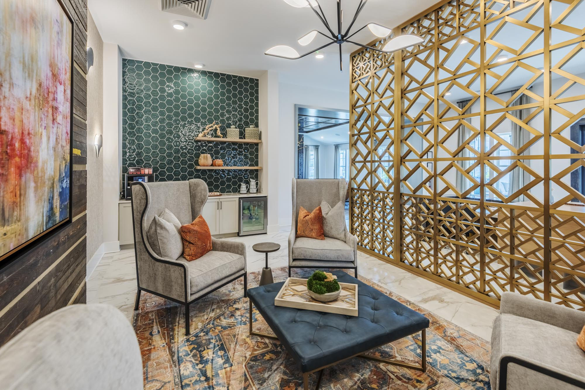 The Collins Apartments Image 32