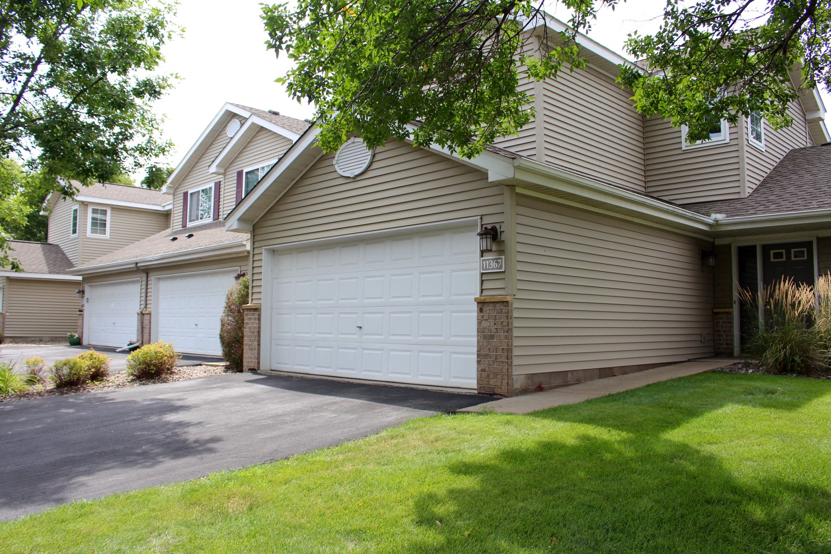 Cedar Pointe Townhomes Image 16