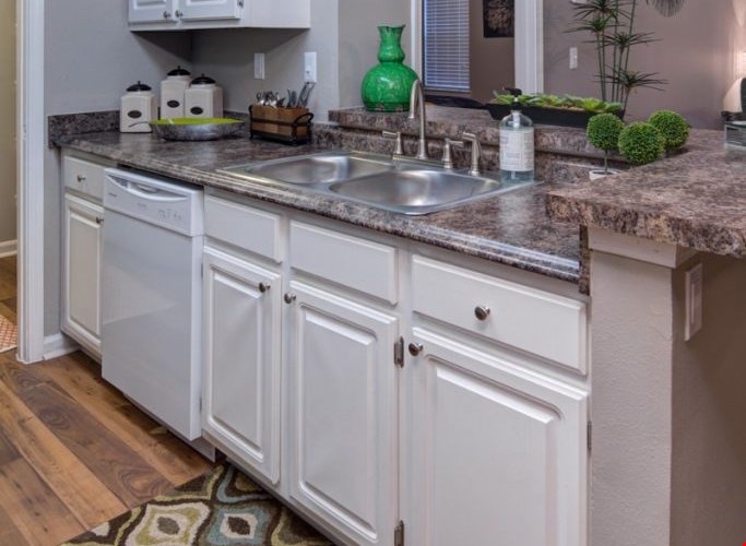 Huntington Chase Image 5