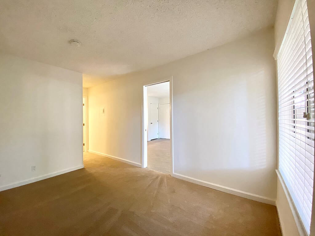 Valley West Apartments Image 11