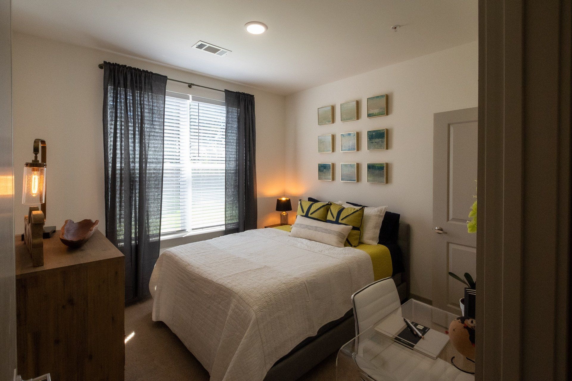 Overlook @ Farragut Image 8