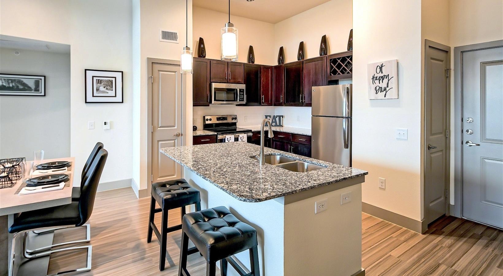 Flats at Frankford Station  Image 7