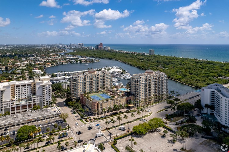 Sunrise Harbor Image 31