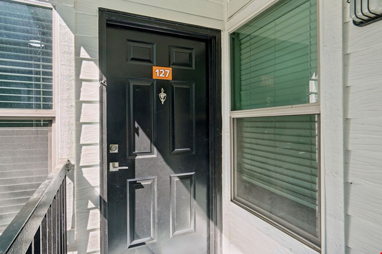 Larkin Apartment Homes Image 84