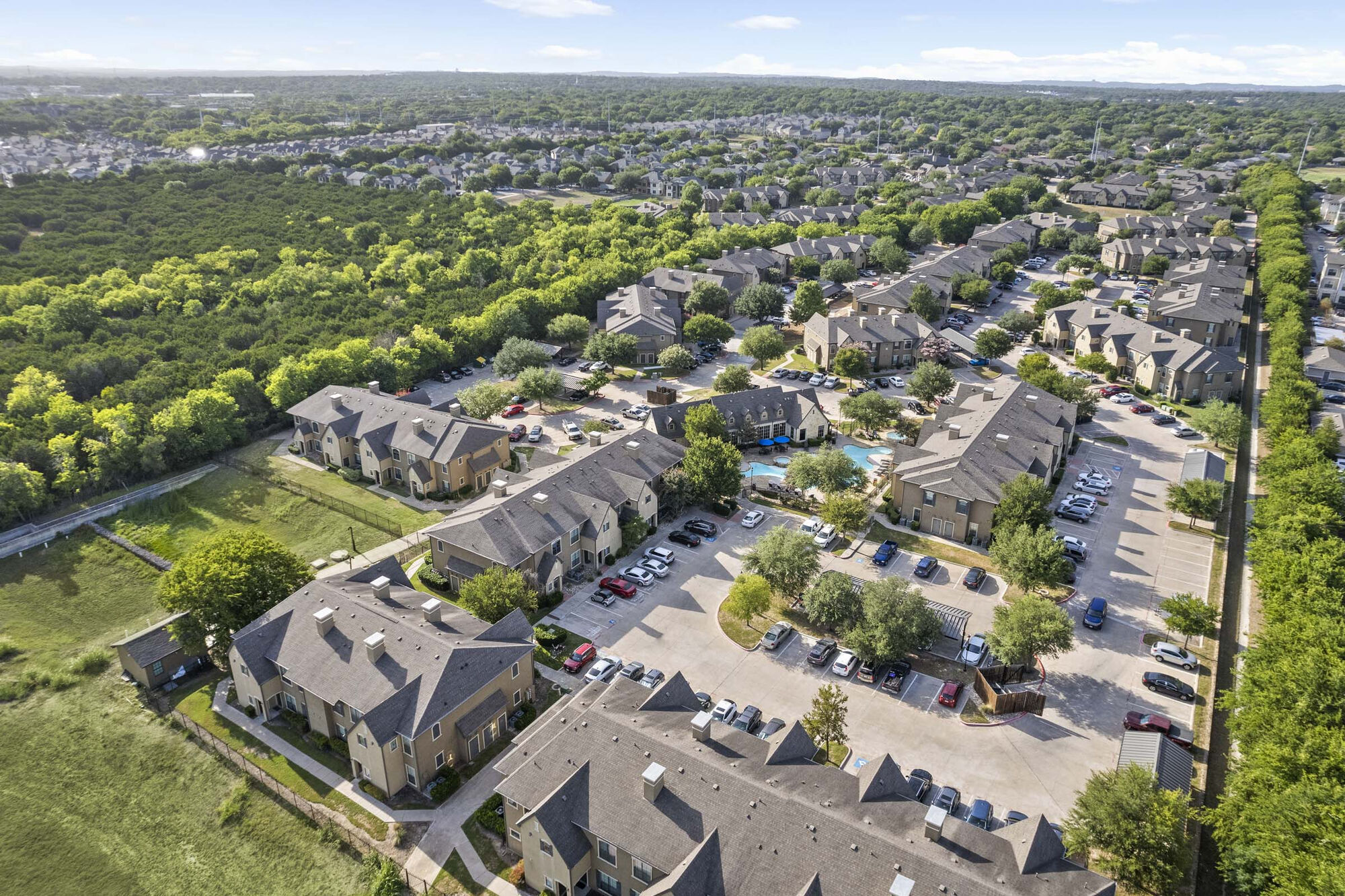 Camden Shadow Brook Image 40