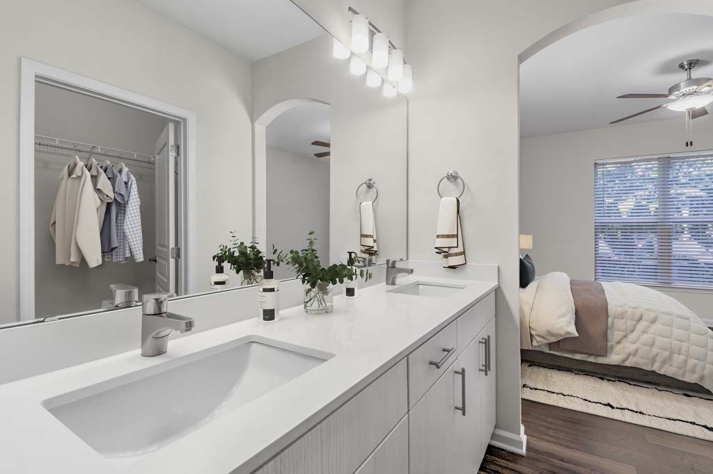 Camden Manor Park Image 17