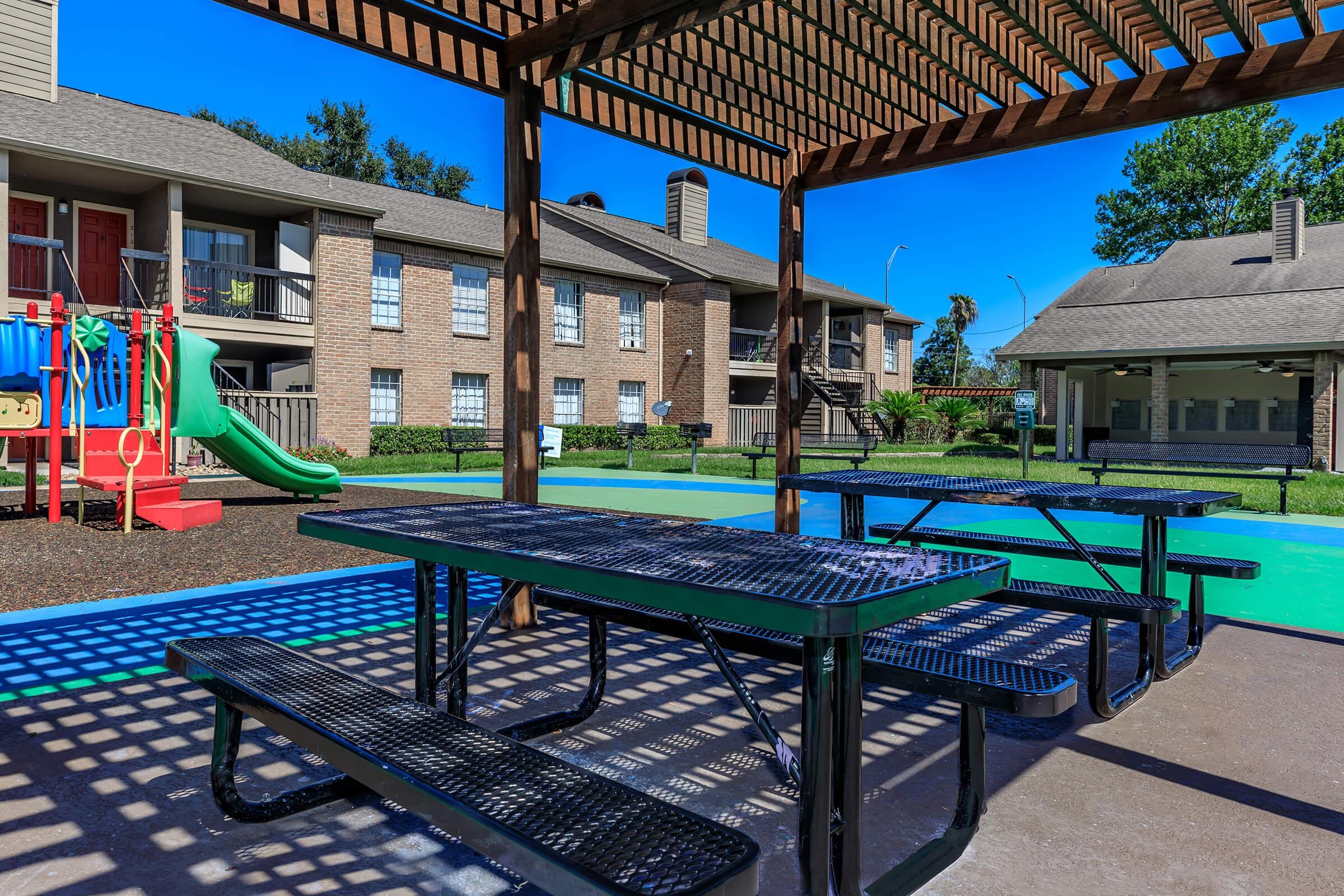 Synott Square Image 4