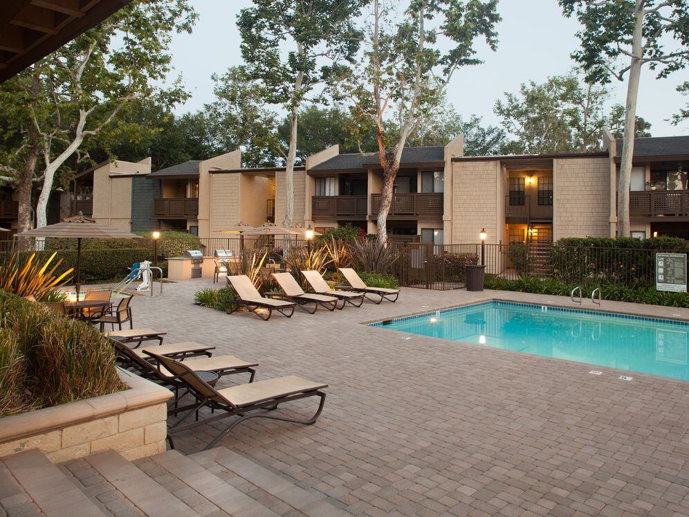 Swimming pool and sundeck with grills