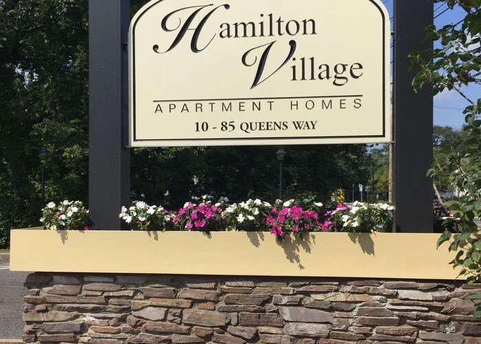 Hamilton Village Image 6