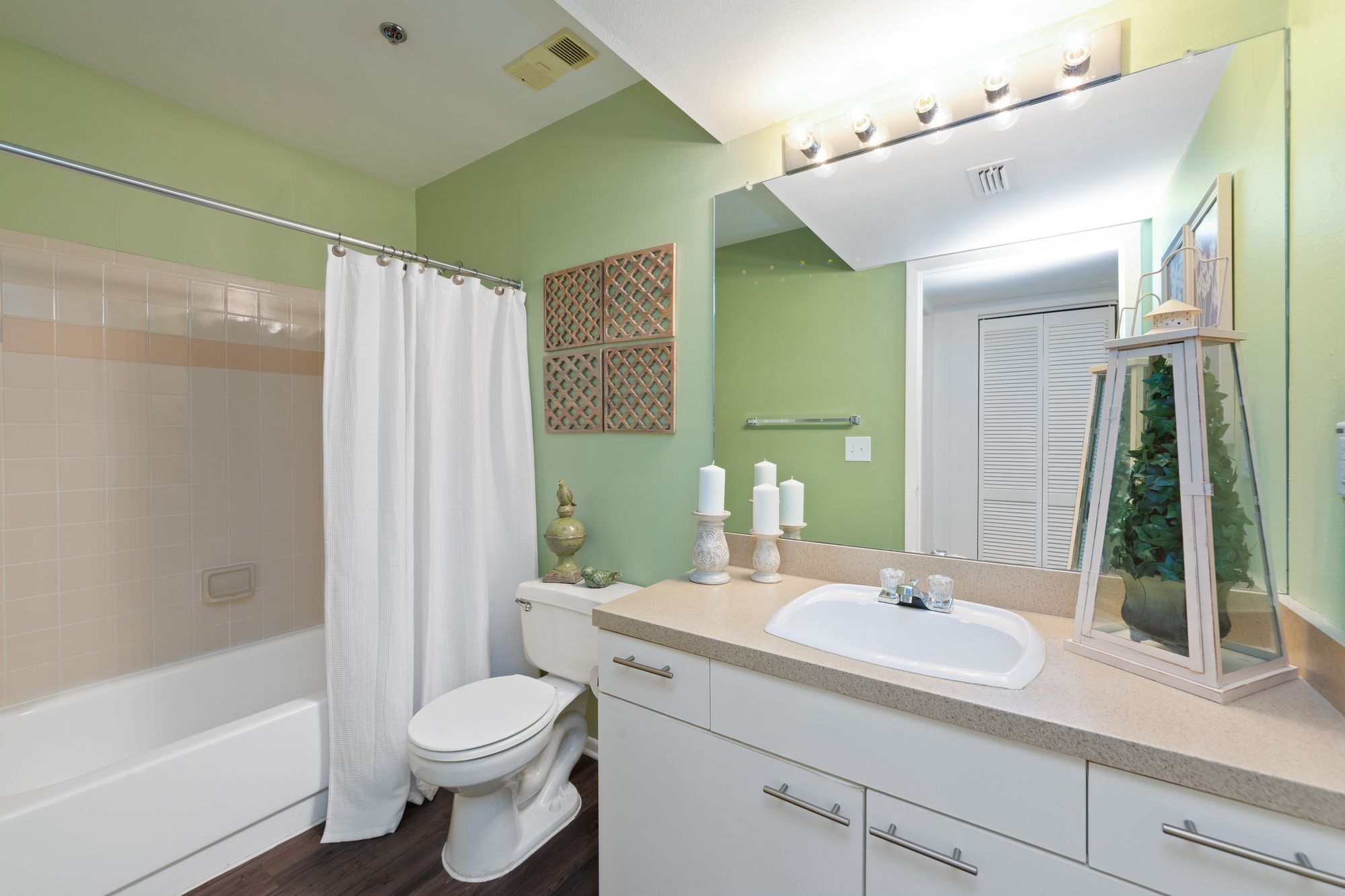 Arium Bristol Bay Image 25