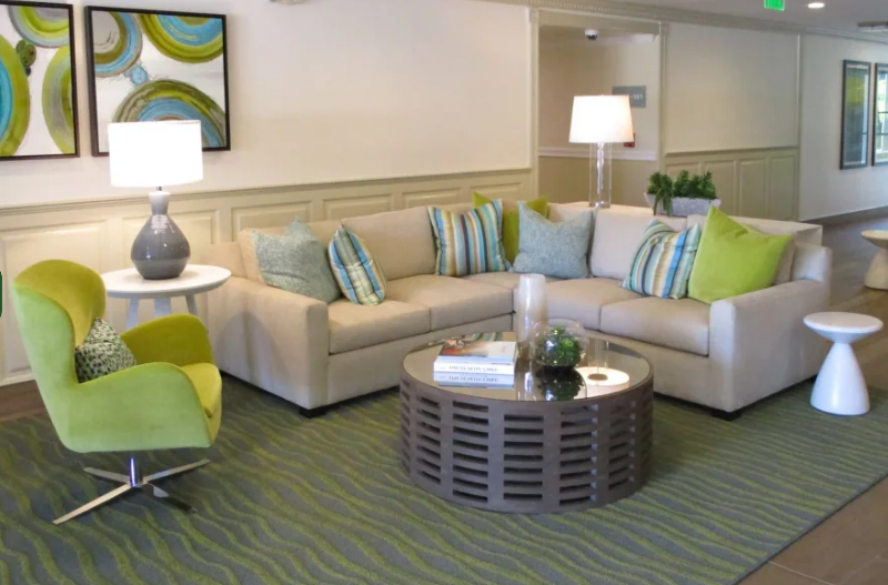 Palo Alto Plaza Apartments Image 4