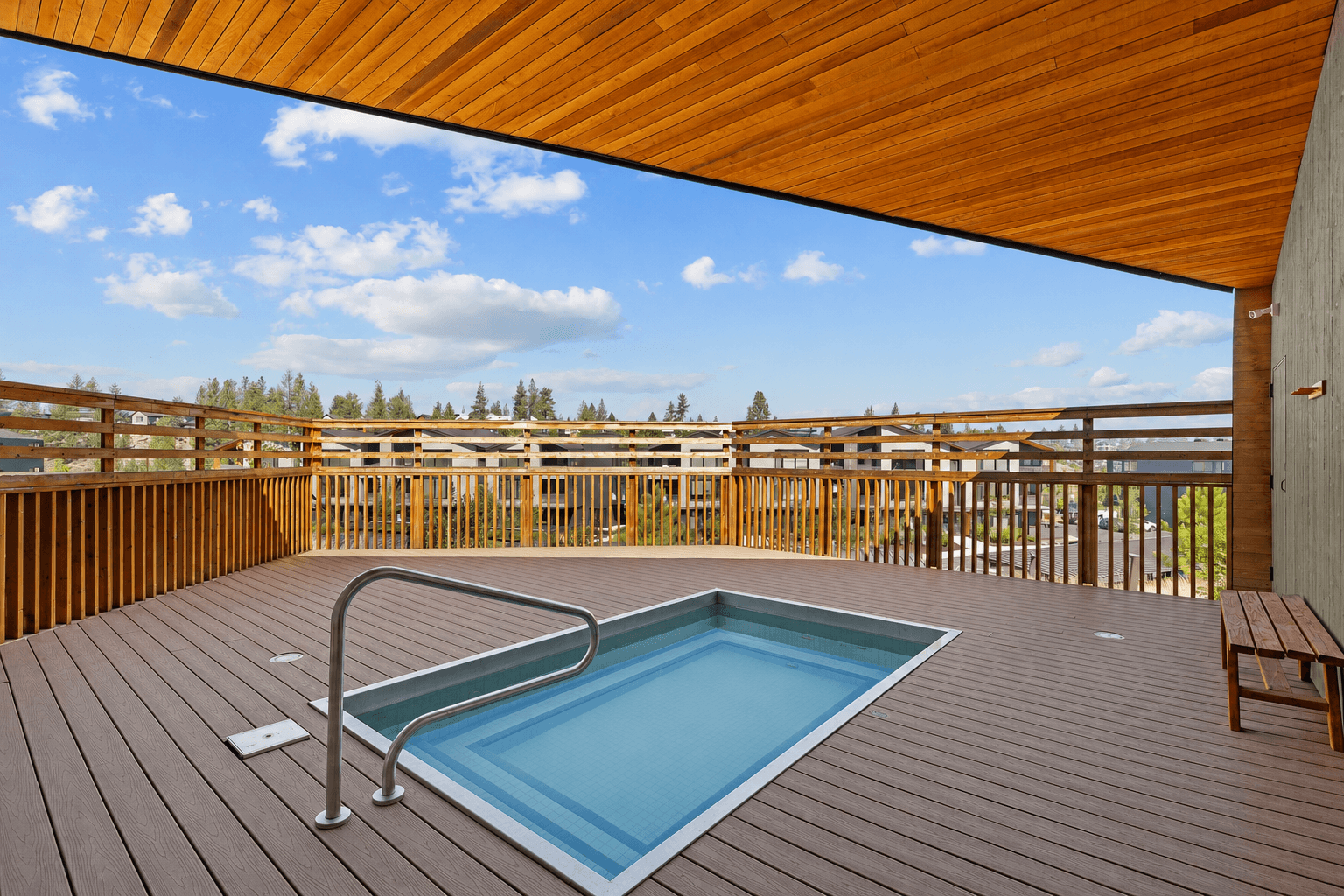 Range Apartments Image 40