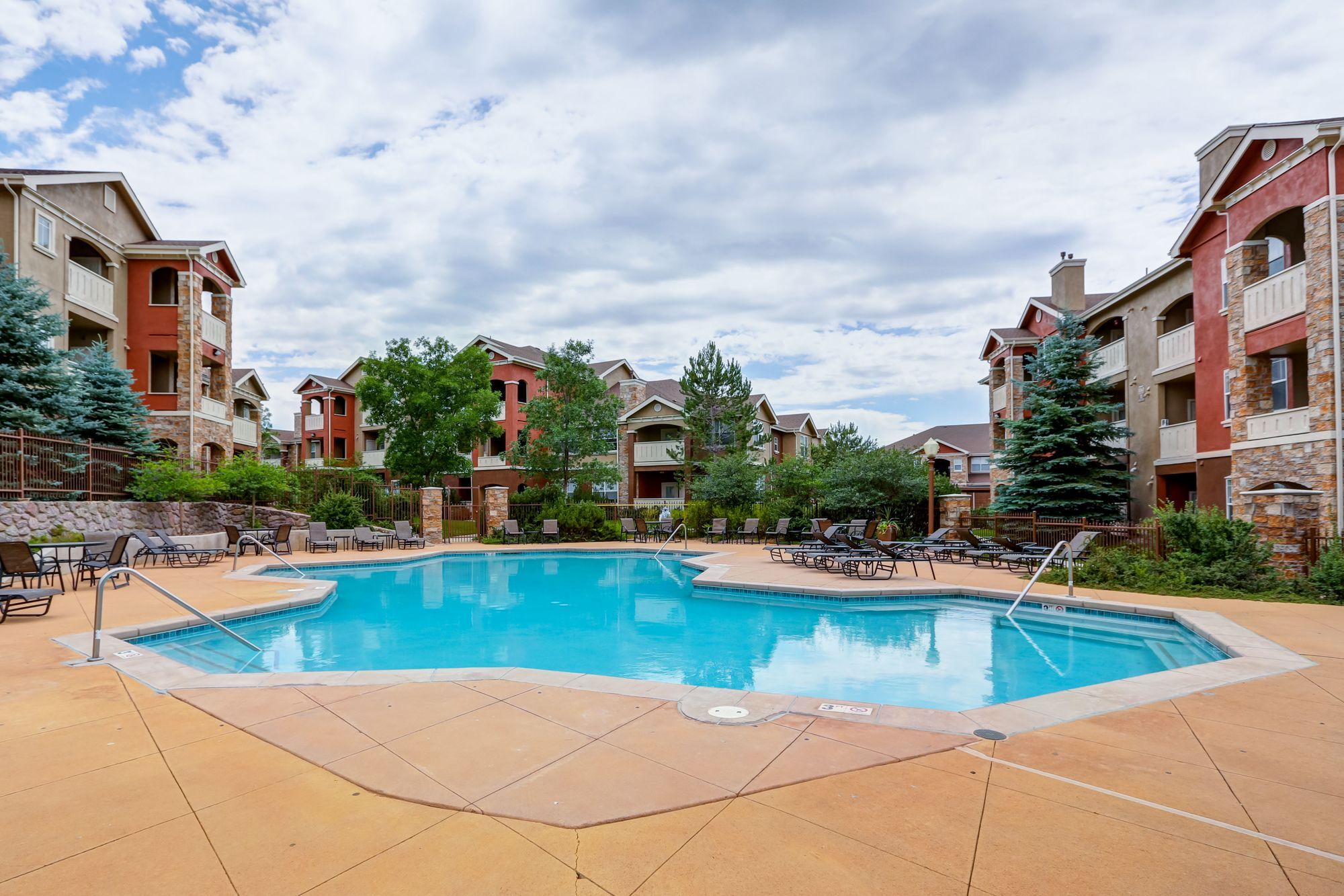 Bella Springs Apartments Image 11
