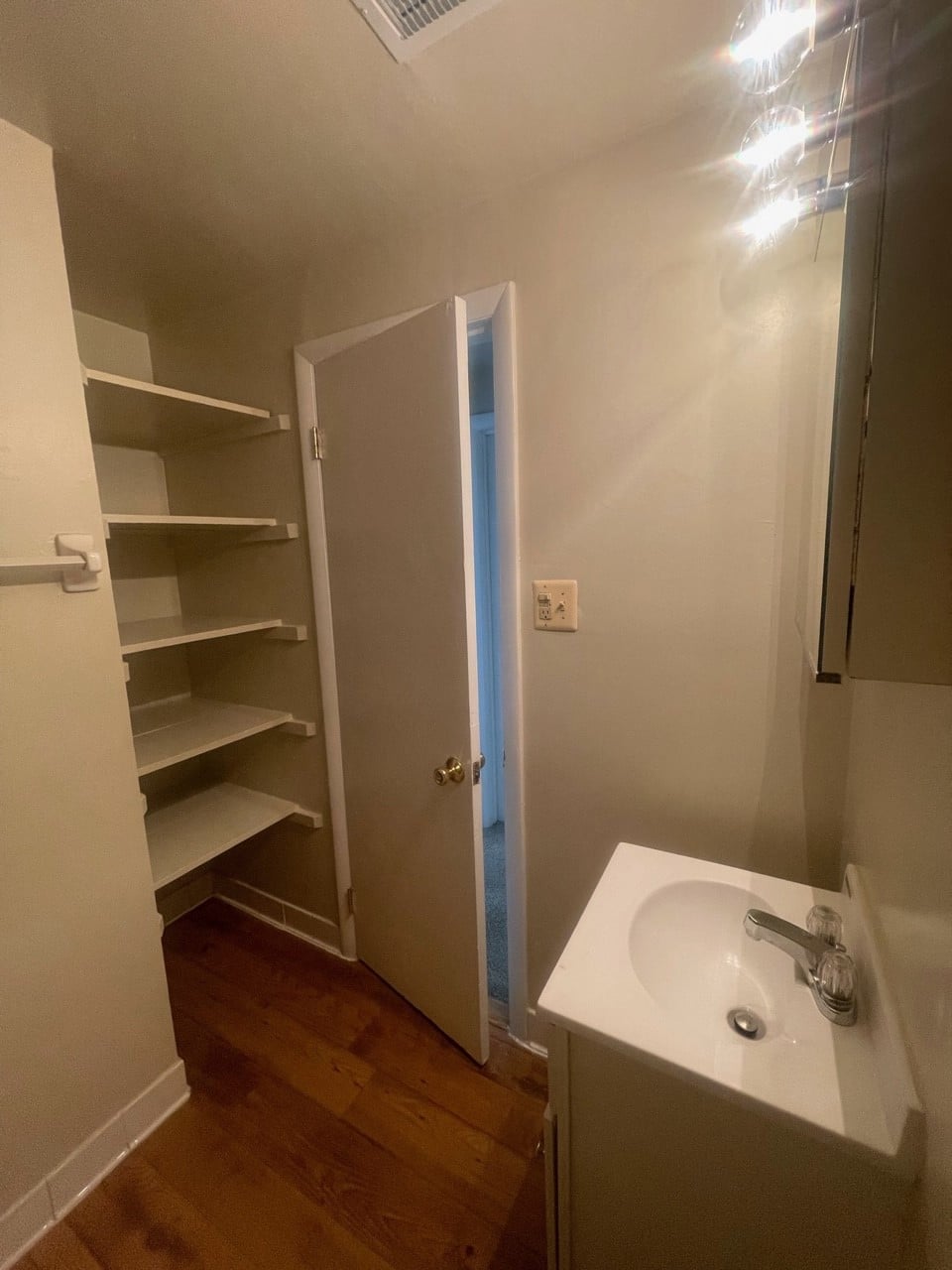 Longview Image 175