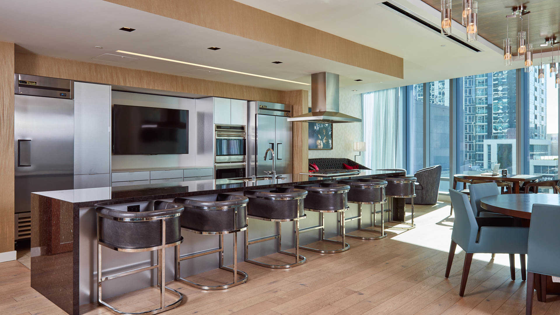 340 Fremont Image 56