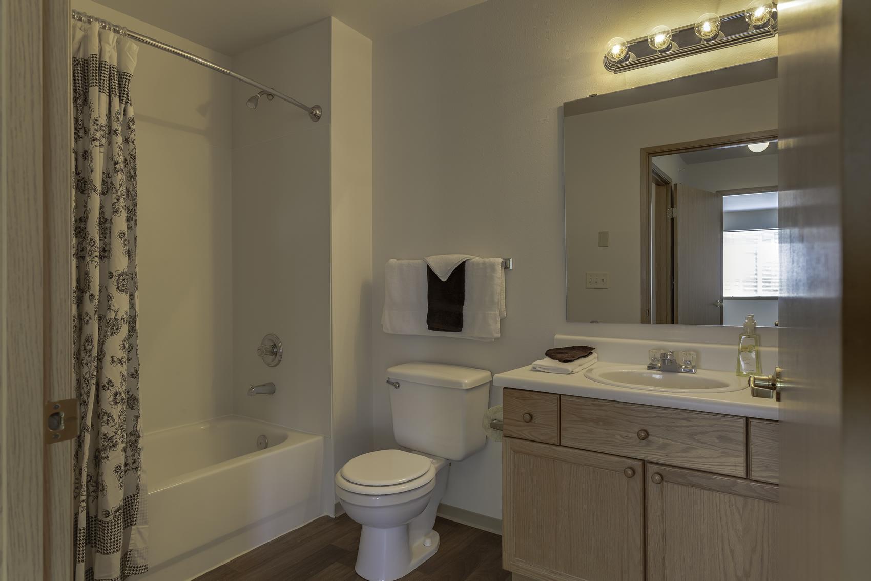 The Vintage at Arlington Image 6