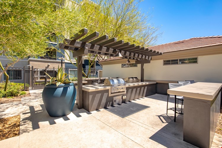 Mountain Gate Image 34