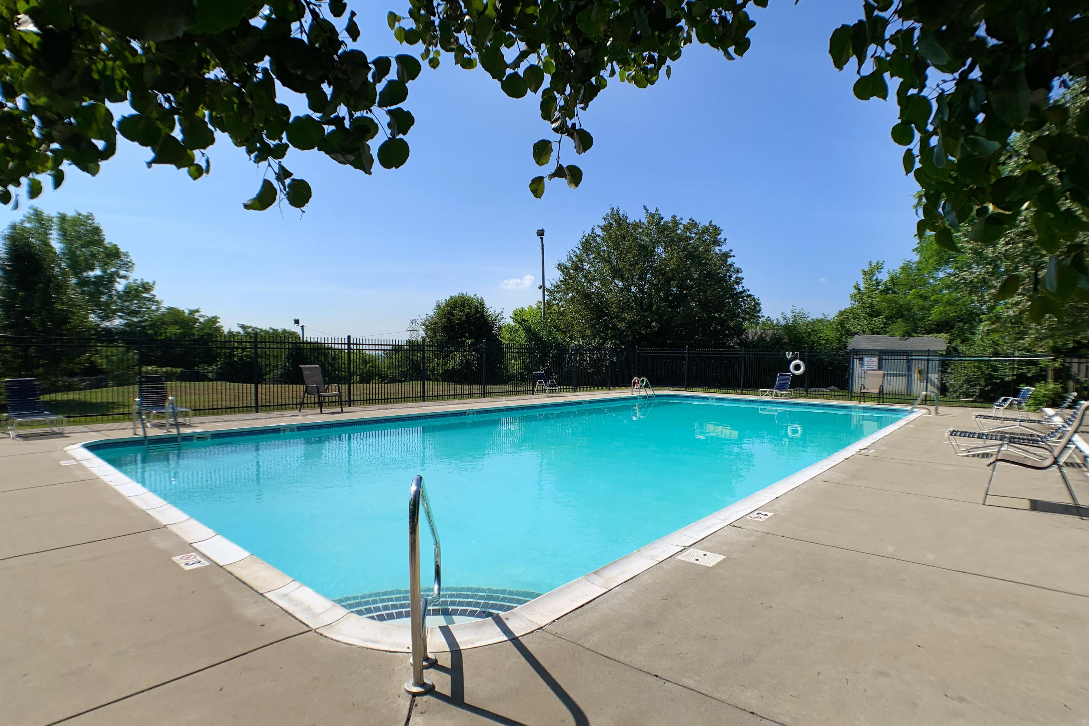 Knobs Pointe Apartments Image 8